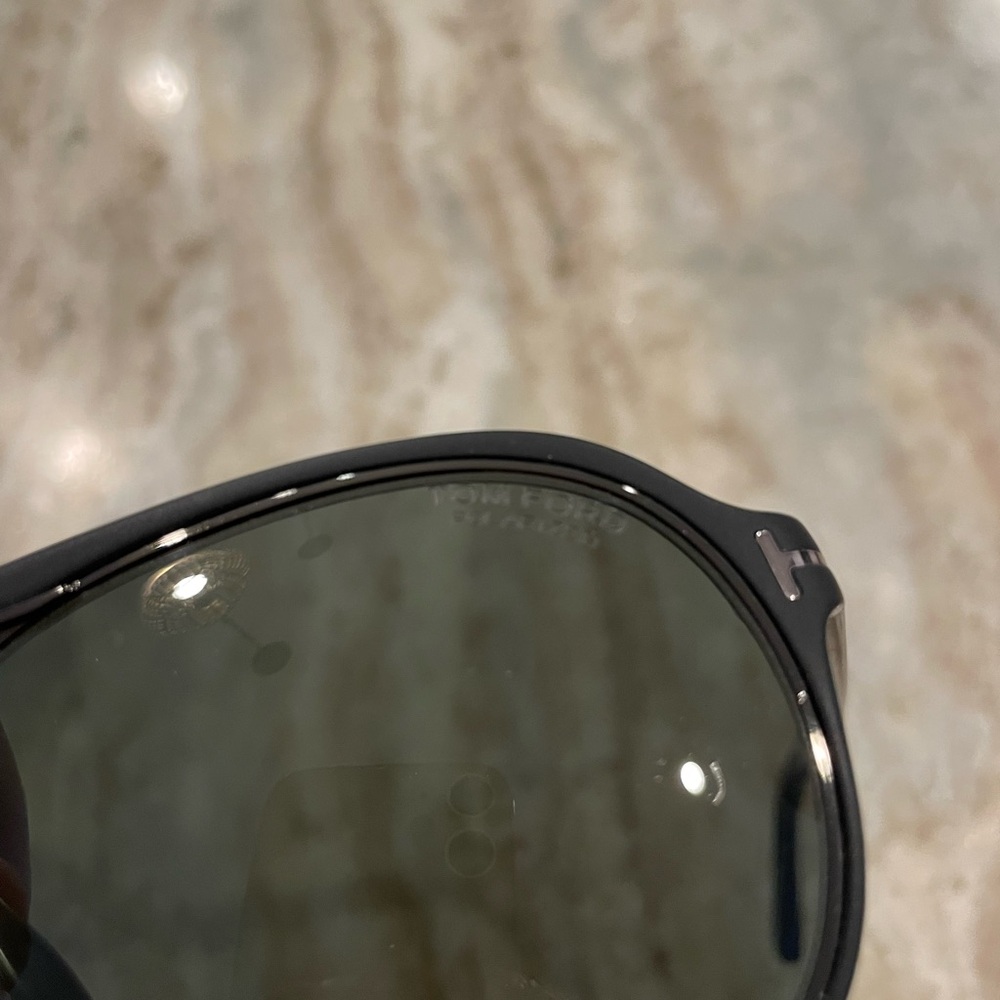 Tom Ford Black Frame “Sergio” Polarized Sunglasses with branded case - Picture 7 of 10